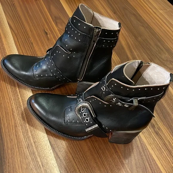 SOLD - Freebird Selina EUC - Picture 2 of 7